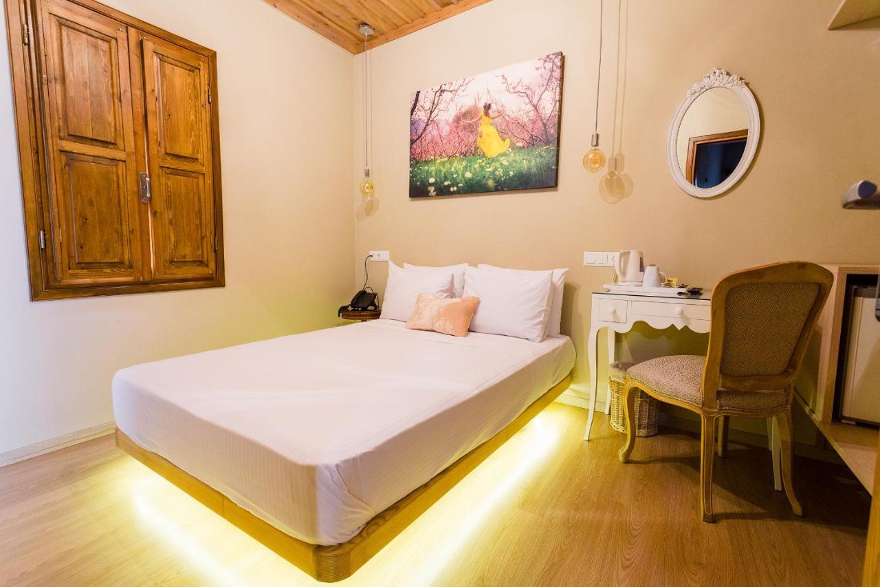 Blossom rooms&suite Veria  Eksteriør billede