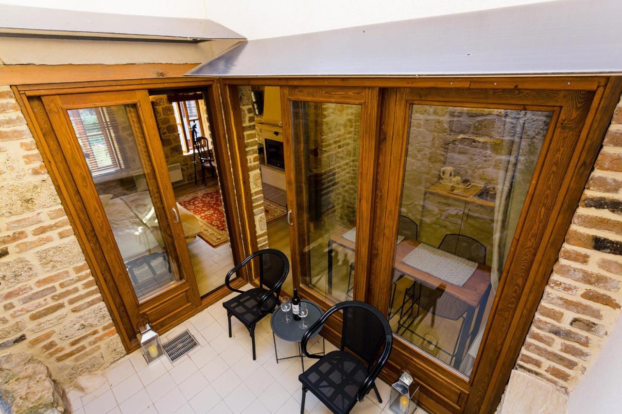 Blossom rooms&suite Veria  Eksteriør billede