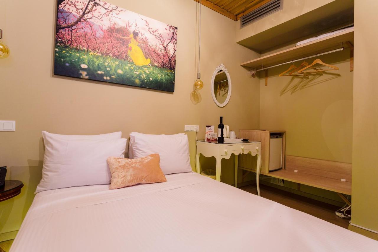 Blossom rooms&suite Veria  Eksteriør billede
