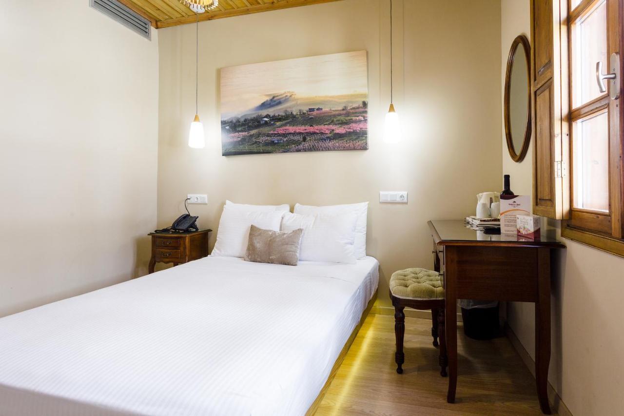 Blossom rooms&suite Veria  Eksteriør billede