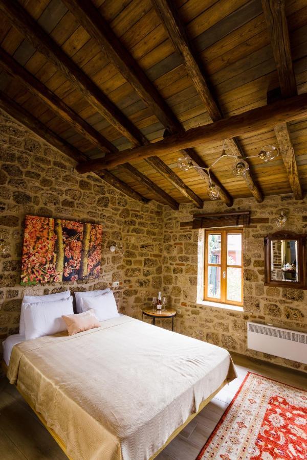 Blossom rooms&suite Veria  Eksteriør billede